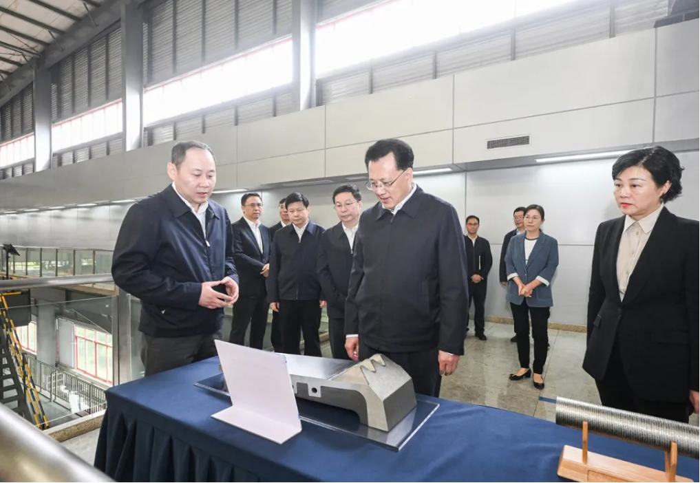 袁家軍：聚焦主責主業(yè) 履行戰略使命 進(jìn)一步深化國資國企改革